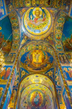 St Petersburg, Rusya, 02 Mayıs 2018: kan kan Saint Petersburg üzerinde kurtarıcı Kilisesi İsa'nın diriliş Katedrali tavan Mozaik