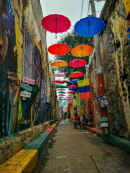 Calles del barrio Getsemani de Cartagena, Colombia — Foto de Stock