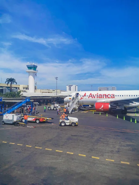 Cartagena, Colombia - 07 NOVIEMBRE 2019: Terminal del aeropuerto de Cartagena CTG en Colombia . — Foto de Stock