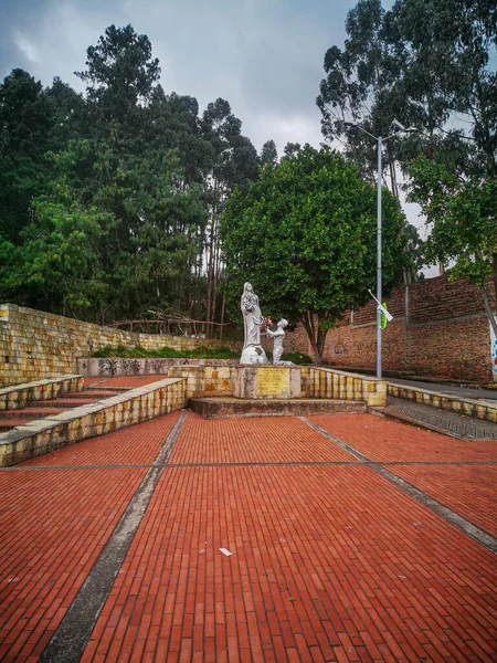 ZIPAQUIRA, COLOMBIA - NOVEMBER 12, 2019: statue putside the Underground Salt Cathedral Zipaquira built within the tunnels from a mine. — Stock Photo, Image