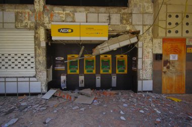 Portoviejo, Ekvador - 18 Nisan 2016: 7.8 şiddetindeki deprem sonrası etkiyi gösteren bina