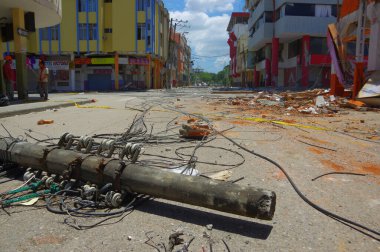 Portoviejo, Ekvador - 18 Nisan 2016: 7.8 şiddetindeki deprem sonrası etkiyi gösteren bina