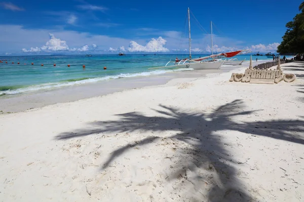 Utsikten längs White Beach, Boracay, Filippinerna — Stockfoto