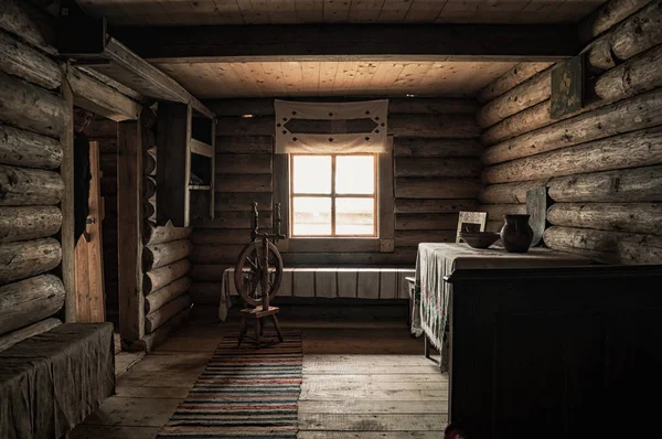 Quarto interior vintage no Museu Nacional da vida rural na Ucrânia — Fotografia de Stock