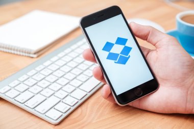 Dropbox ücretsiz bir paylaşım pics, video ve belgeler uygulaması