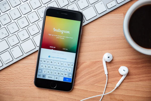 Instagram är mest populära fotografi socialt nätverk i världen — Stockfoto