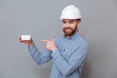 Boşaltmak kartvizit holding neşeli sakallı Oluşturucu
