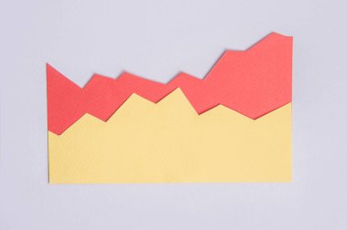 Gri arka plan üzerinde yalıtılmış iş grafikleri.