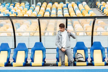 Genç spor adamı Stadı nda konsantre