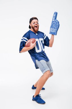 Mavi t-shirt izole duran adam fan çığlık