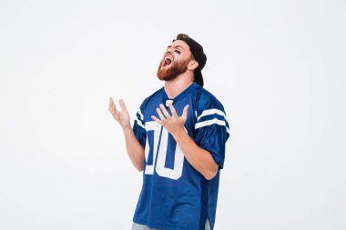 Üzgün duygusal adam fan çığlık