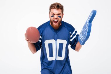 Kızgın fan çığlık ve izole neşelenmeye