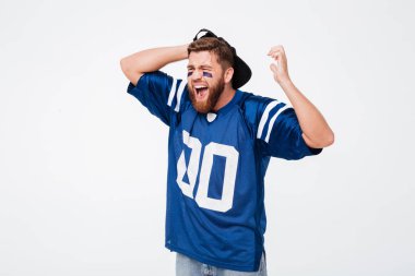 Üzgün duygusal adam fan çığlık