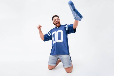 Çığlık atan adam fan numaralı hayranıyım eldiven parmağı giyen heyecanlı.