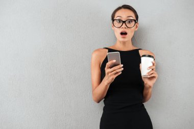 Bir şok sürpriz iş kadını portresi