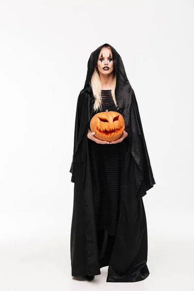 Retrato de comprimento total de uma mulher loira na maquiagem halloween — Fotografia de Stock