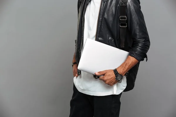 Cropped photo of stylish african man in leather jacket holding l — Stock Photo, Image