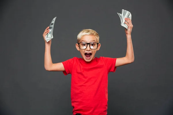 Picture Screaming Surprised Little Boy Child Standing Isolated Grey Background — Stock Photo, Image