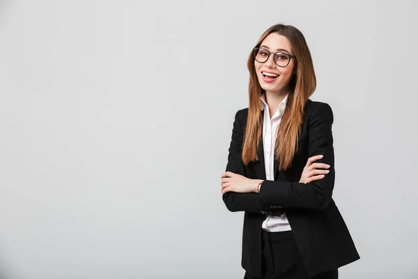 Portret van een gelukkig zakenvrouw gekleed in pak — Stockfoto