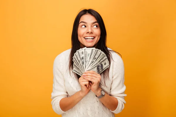 Retrato de una joven satisfecha — Foto de Stock