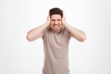 Hayal kırıklığına adam onun baş veya kaplama kulakları sc süre kapma 30s