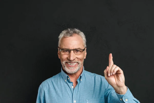 Portrait of a smiling mature man dressed in shirt — Stock Photo, Image