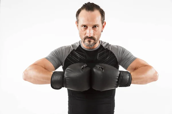 Porträtt av en säker mogen sportsman boxning — Stockfoto