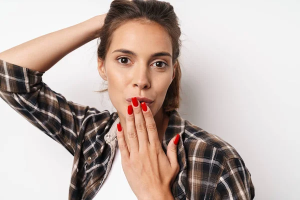 Primer plano de una joven hermosa niña con camisa a cuadros —  Fotos de Stock