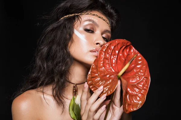 Beauty portrait of an attractive sensual young brunette woman — Stock Photo, Image