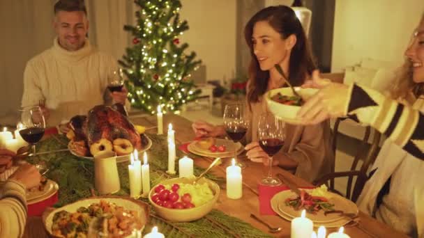 Family Friends Have Holiday Dinner Home Celebrating Christmas Eve Traditional — Stockvideo