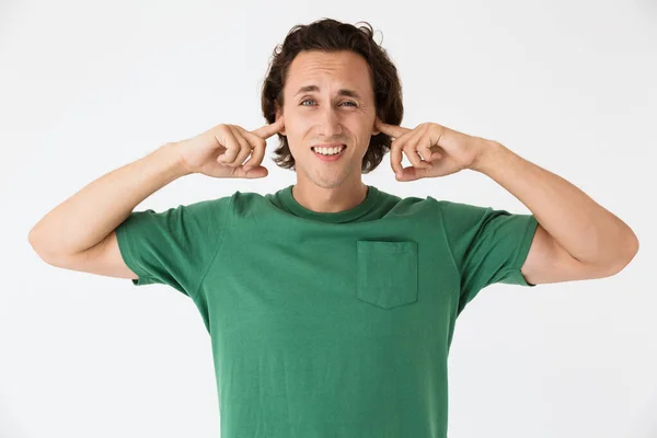 Image d'un beau jeune homme branlant ses oreilles avec les doigts — Photo