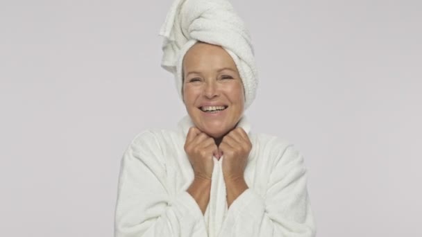 Beautiful Adult Woman Wearing Bathrobe Towel Her Head Smiling Isolated — 비디오