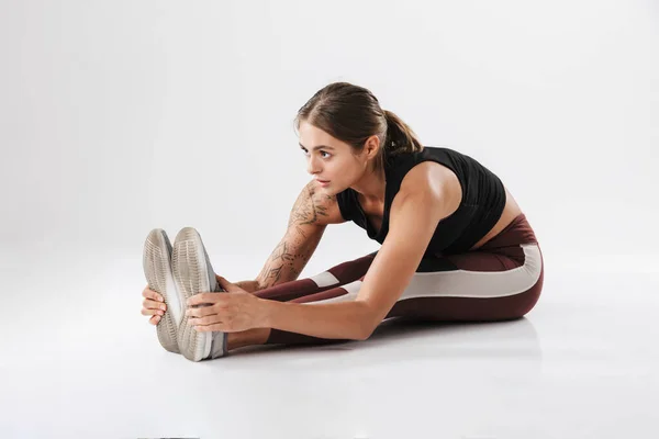 Image Caucasian Woman Sportswear Stretching Her Body While Doing Workout — Stockfoto