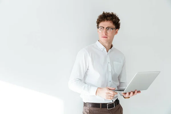 Handsome Confident Young Curly Haired Businessman Wearing White Shirt Standing — Stock Photo, Image