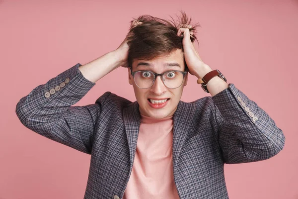 Retrato Joven Atractivo Hombre Molesto Usando Una Chaqueta Aislada Sobre — Foto de Stock