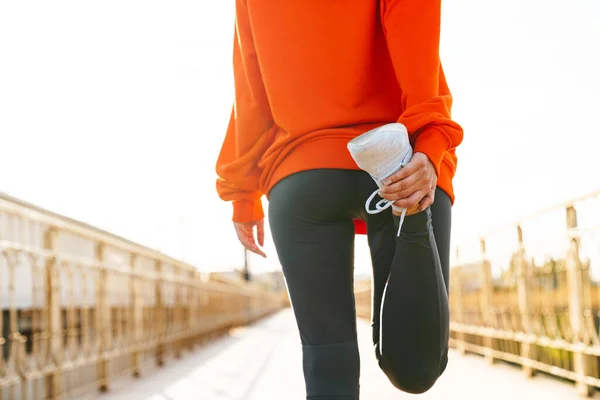 Ausschnitt Bild Von Erstaunlichen Sport Fitness Frau Freien Machen Stretching — Stockfoto