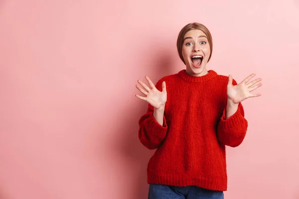 Foto Von Aufgeregten Schönen Frau Rotem Pullover Ausdruck Der Überraschung — Stockfoto