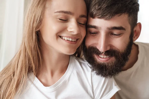 Image Closeup Happy Young Couple Smiling Hugging Bright Room Home — Stock Photo, Image