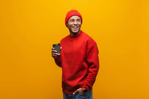 Portret Van Een Aantrekkelijke Glimlachende Zelfverzekerde Casual Jonge Afrikaanse Man — Stockfoto