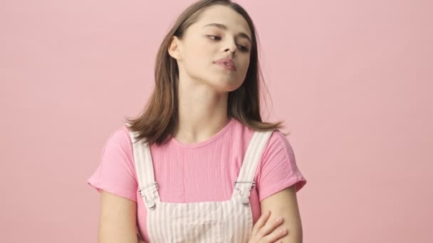 Carefree Pretty Brunette Woman Overalls Posing Crossed Arms Disagreeing Something — Stock Video