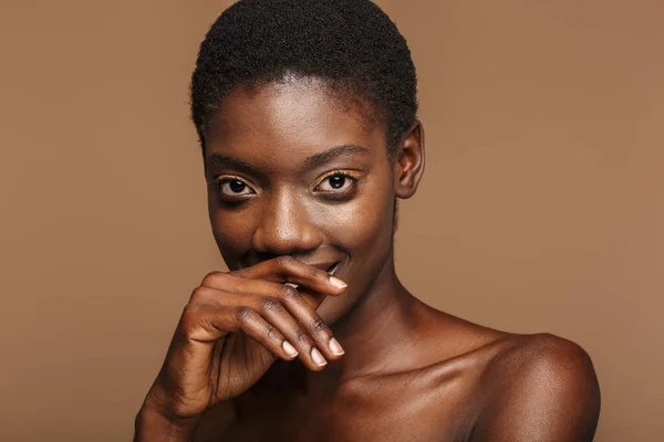 Portrait Beauté Jolie Jeune Femme Africaine Moitié Nue Aux Cheveux — Photo