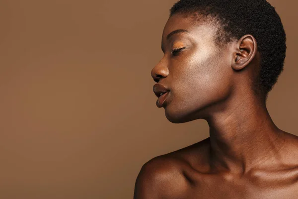 Skönhet Porträtt Attraktiva Unga Halvnaken Afrikansk Kvinna Med Kort Svart — Stockfoto
