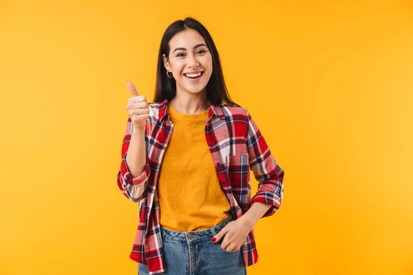 Imagem Mulher Atraente Alegre Camisa Xadrez Sorrindo Mostrando Polegar Para — Fotografia de Stock