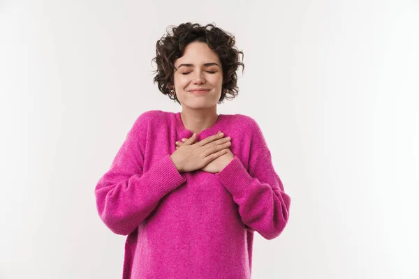 Bild Upphetsad Vacker Kvinna Ler Och Håller Händerna Bröstet Isolerad — Stockfoto
