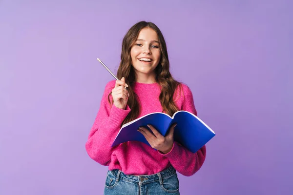 Beeld Van Jong Mooi Student Meisje Glimlachen Houden Oefening Boek — Stockfoto