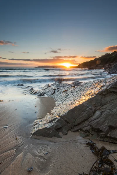 Gün batımında huzur sahilde — Stok fotoğraf