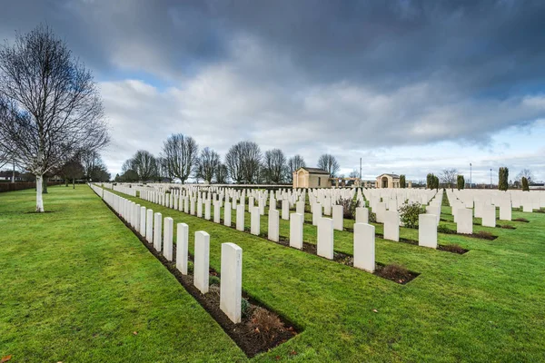 Britové a válečný hřbitov Commonwealthu v Bayeux, Francie — Stock fotografie