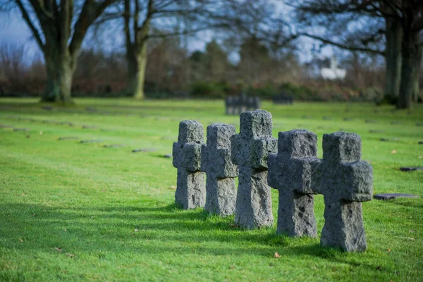 Německý vojenský hřbitov v la cambe, Normandie, Francie. — Stock fotografie