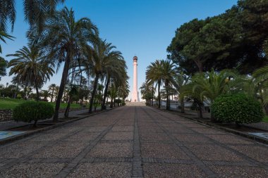 Anıt kaşiflerinden, 400 yıl dönümü sütun, Palos Fro