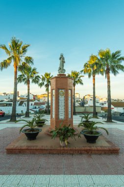 Palos de la Frontera 'daki anıtlar, Huelva, İspanya.